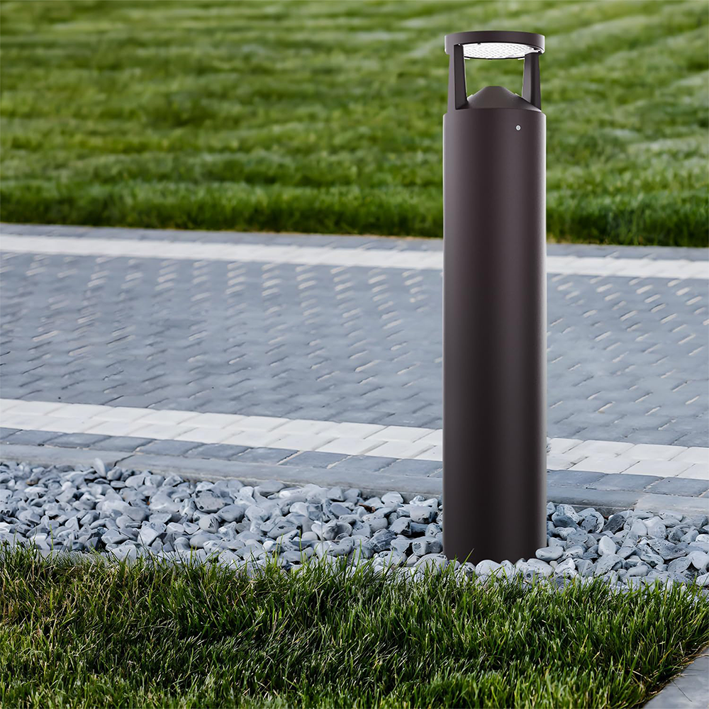 Weather-Resistant Build – Designed with a sturdy, waterproof housing to withstand rain, snow, and harsh outdoor conditions.