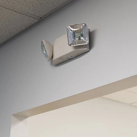LED Emergency Light with Battery Backup 